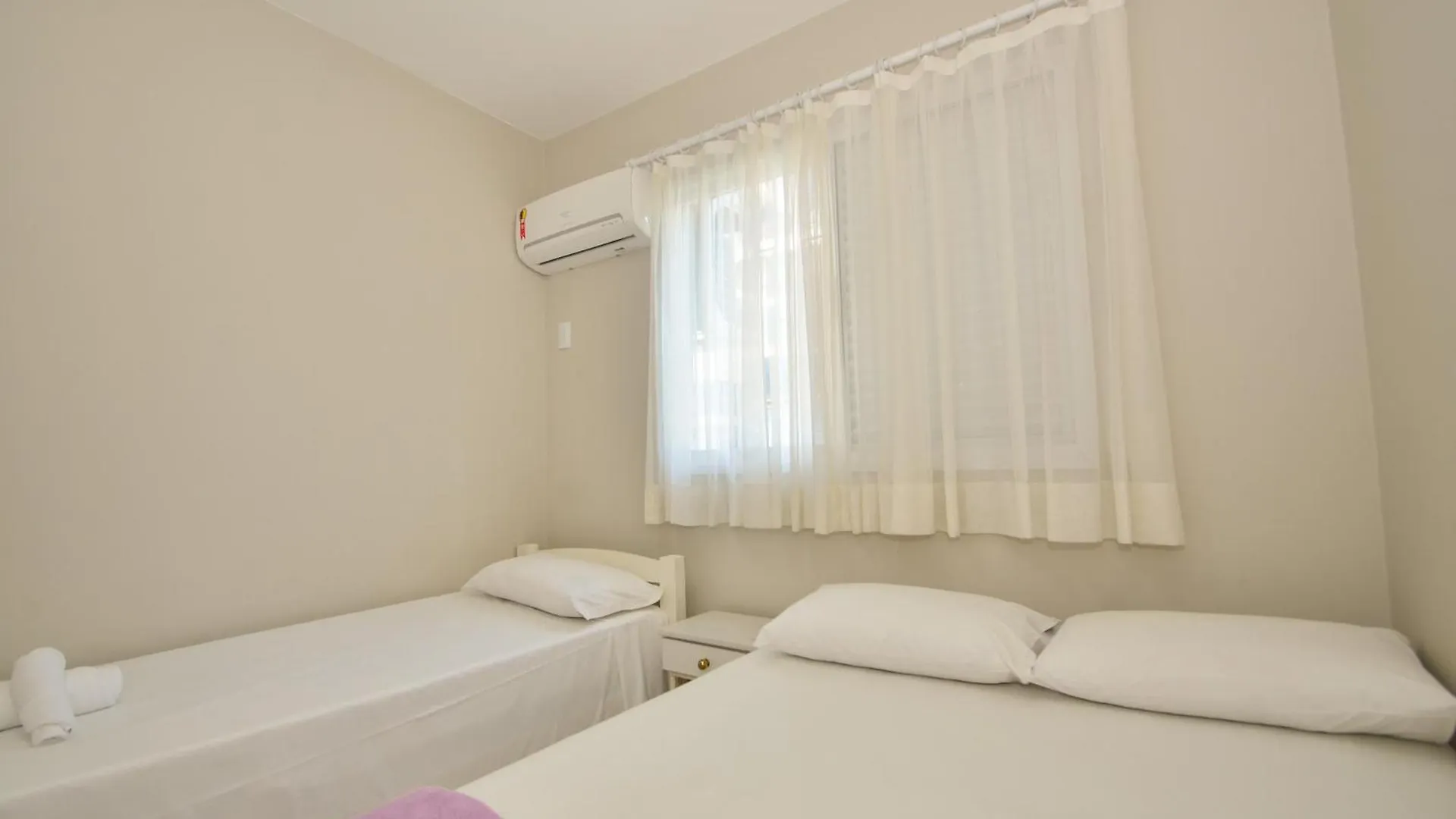 Agua Azul, Condominio 1 Quadra Da Praia Brava N396 Florianópolis